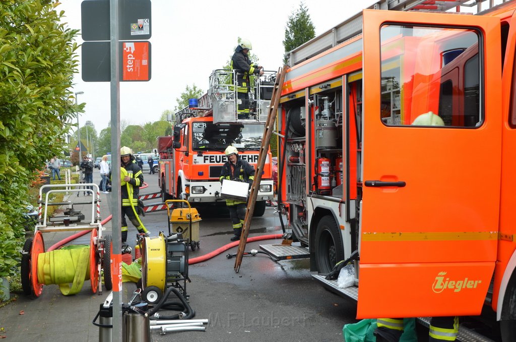 Feuer2Y Koeln Muengersdorf Roggenweg P442.JPG - Miklos Laubert
